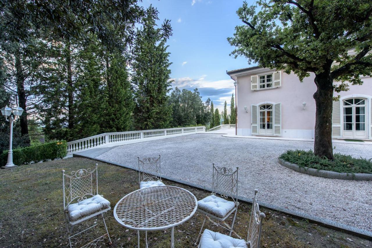 Villa Rinaldi Монтеспертоли Екстериор снимка