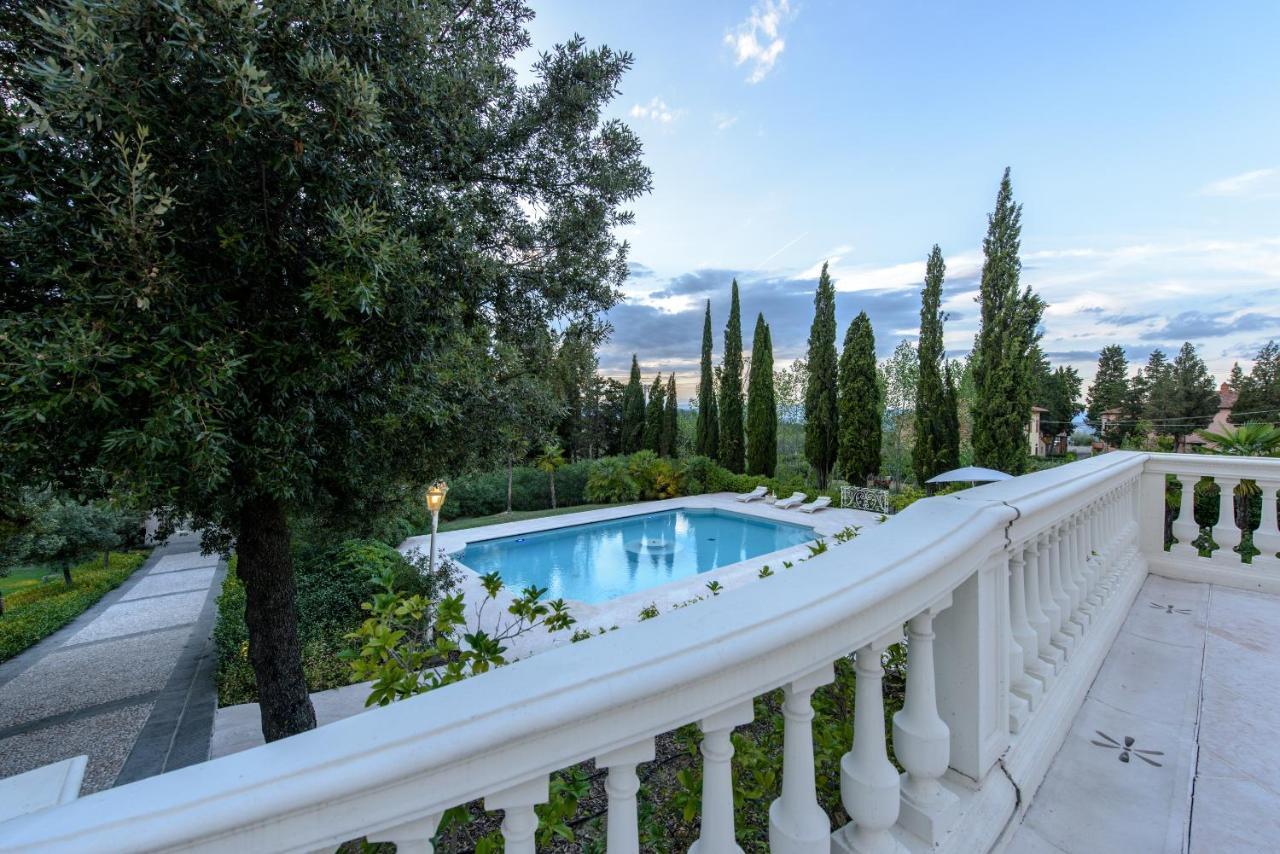 Villa Rinaldi Монтеспертоли Екстериор снимка