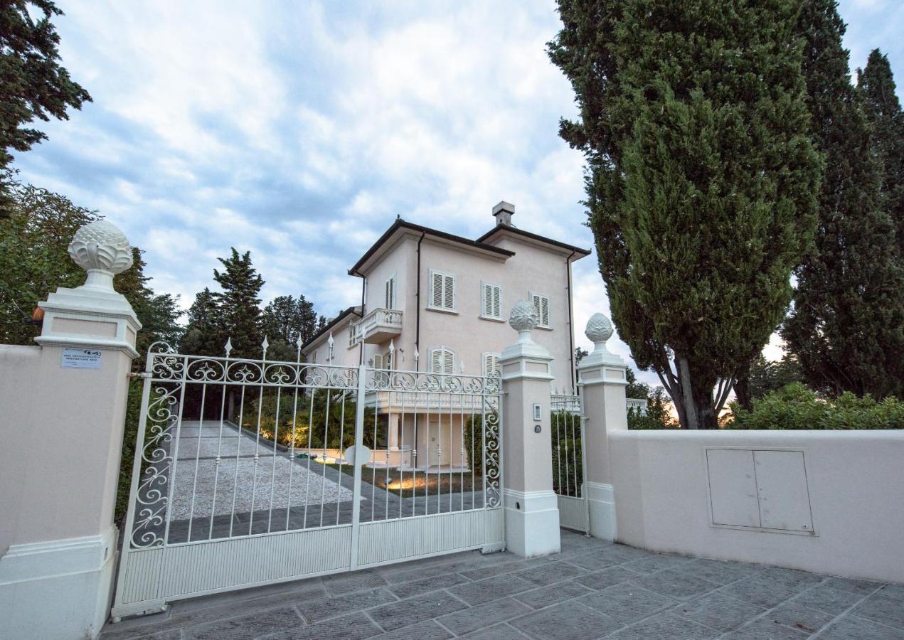 Villa Rinaldi Монтеспертоли Екстериор снимка